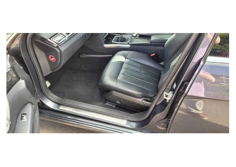 MERCEDES-BENZ E CLASS  2.0 E200 SE SALOON 4DR PETROL - RARE MANUAL TRANSMISSION - 9/29