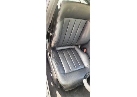 MERCEDES-BENZ E CLASS  2.0 E200 SE SALOON 4DR PETROL - RARE MANUAL TRANSMISSION - 10/29