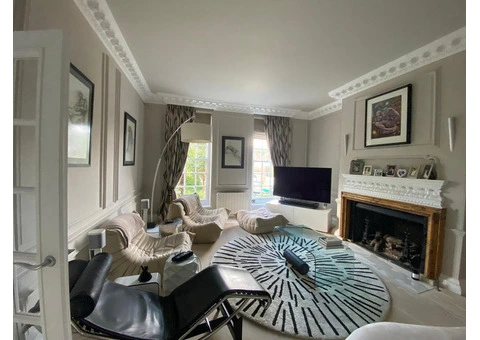 Commercial Painting And Decorating Services in Hampstead