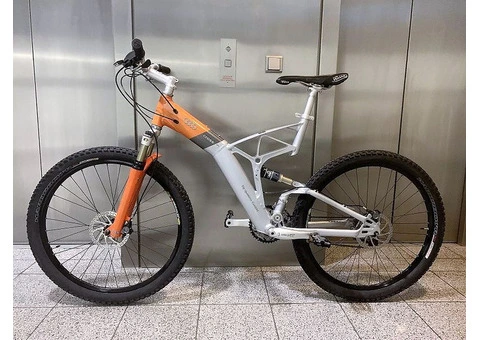 2023 Audi Cross Pro Bicycle MTB - 2/3