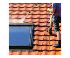 Expert Roof Cleaning Services in Stoke-on-Trent – Restore the Beauty of Your Roof Today!