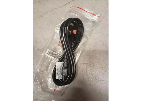 **"Set of 4: 3 Pin UK Clover Leaf Laptop Power Cables/Leads - Essential Replacement"** - 3/3