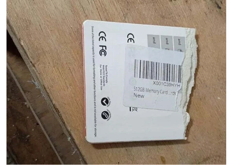 **512GB SD Card – Brand New, Unused, Damaged Packaging – Great Deal!** - 3/3