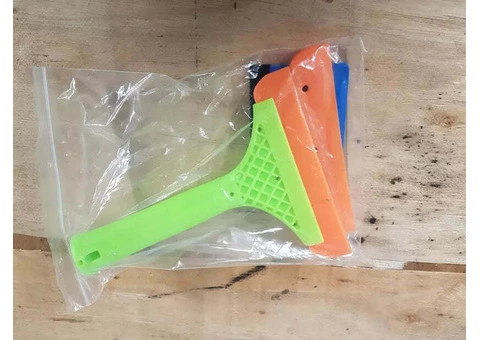 **3-in-1 Silicone Squeegee Kit - Perfect for Showers, Windows, & Small Surfaces** - 3/5