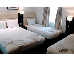 Double-En-Suite at Edward Hotel – Perfect for Couples or Solo Travelers