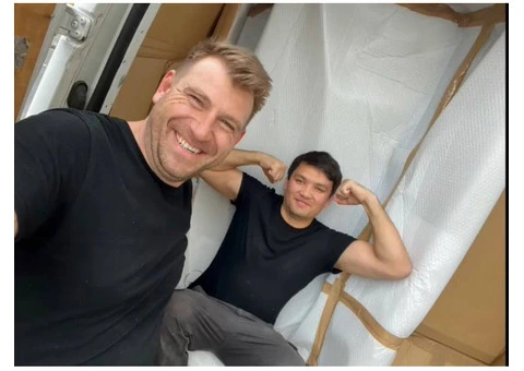 Professional Moving Services in London - 1/3