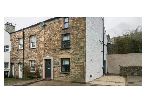 Find the Best Holiday Cottages with EV Chargers