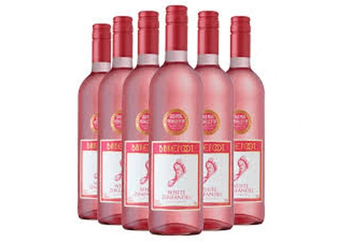 Barefoot White Zinfandel: A Refreshing Summer Favorite