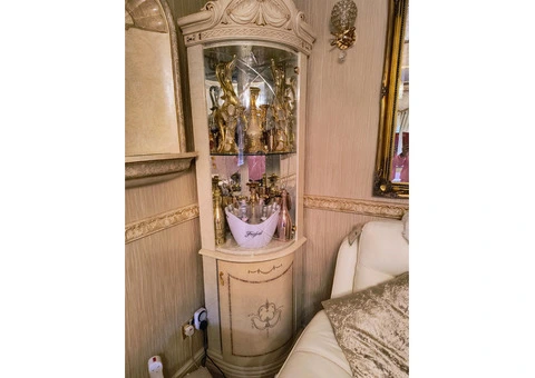 Large corner unit vgc Italian - 3/7
