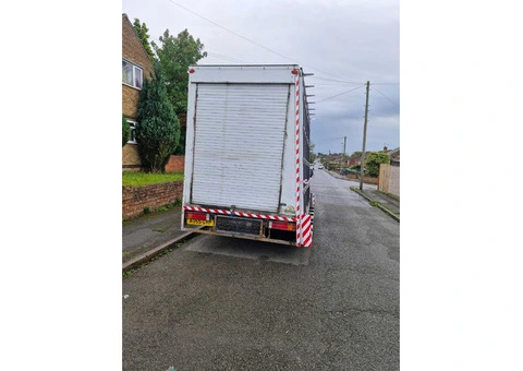 Man With A Van - 2/5