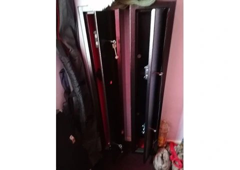 Cabinets and case - 1/4