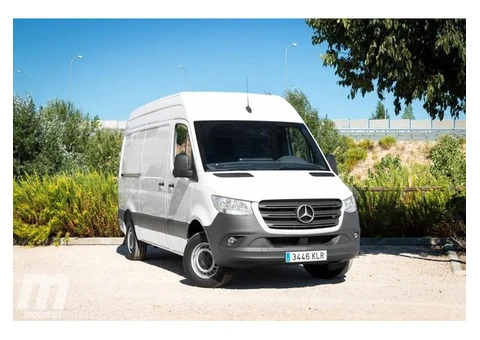 Sell Your Dropside Transit Van Effortlessly with Van Force Ltd