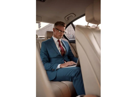 Executive Chauffeur Service London - 1/3