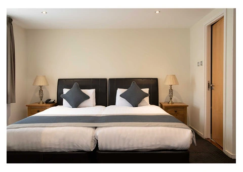 Savor the Culinary Delights of Borough Market and Stay at Grand Plaza Serviced Apartments