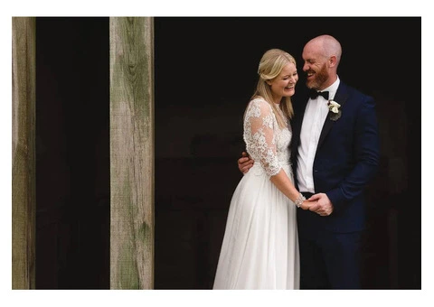 Professional Wedding Photographers: Turning Your Love Story Into Art
