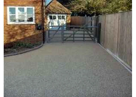 Resin Bound Patio: The Perfect Addition to Your Outdoor Space - 2/2