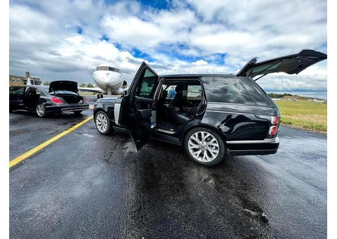 Range Rover Chauffeur Service: Luxury and Comfort Combined