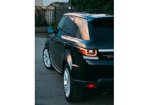 Range Rover Chauffeur London