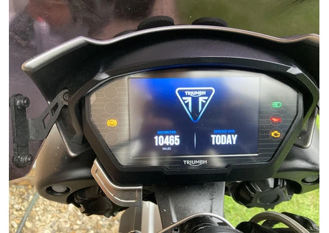 Triumph Street Triple RS 765 2017 - 7/11