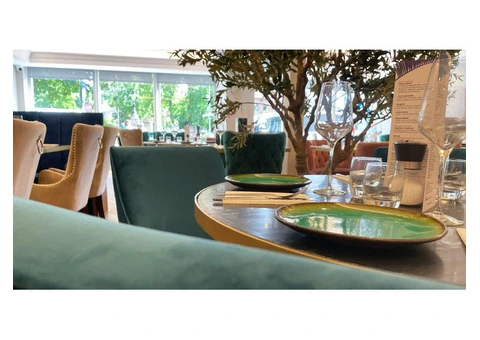 Zeitoun Claygate: Authentic Lebanese Flavors in the Heart of Town - 2/2