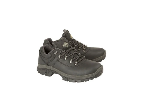How to Find the Perfect Men’s Walking Shoes for Every Adventure