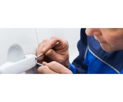 Locked Out of A Car? Call 07818 215 683 for fast service
