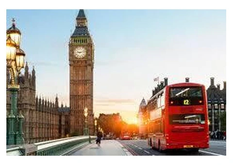 Explore the Royal Legacies of Buckingham Palace and more with Private Guided Tours London
