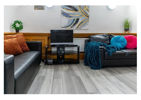Experience Premium Student Living at St James's Street, Nottingham - 6/7