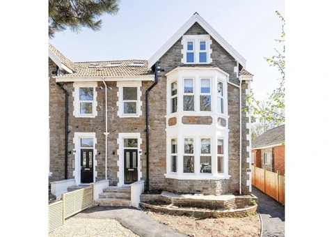 Front Door Lettings - 3/7