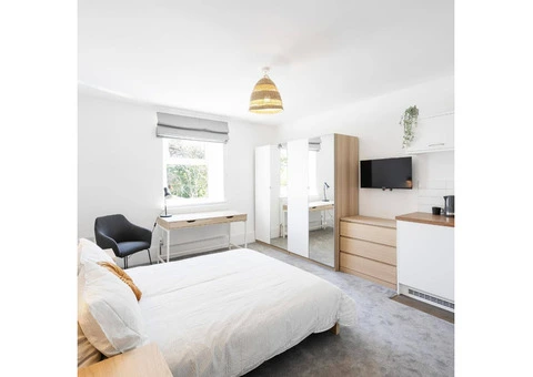 Front Door Lettings - 5/7