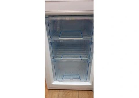Fridge freezer fully working can deliver - 2/5