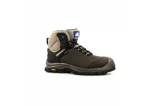 Himalayan Boots by Briggs Safety Wear – Perfect for the Rugged Outdoors!