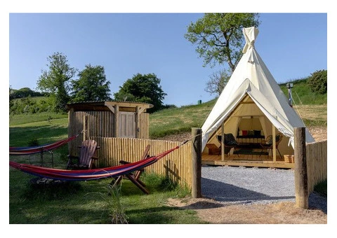 Enjoy Glamping in a Teepee – A Unique and Relaxing Escape!