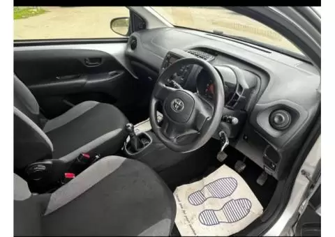 Toyota Aygo - 10/23