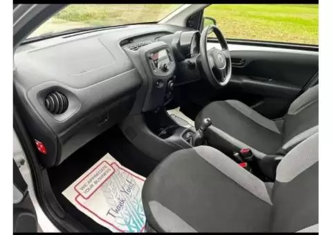 Toyota Aygo - 19/23
