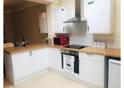 Find the affordable student living on Pomona Street, Sheffield - 2/4