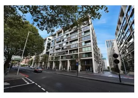 A beautifully furnished 2 bedroom apartment - 3/10
