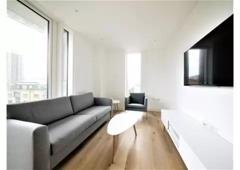 2 BEDROOM/2 BATHROOM FURNISHED APARTMENT - 9/10
