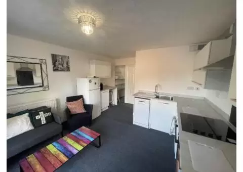 Discover Student Living on Meadow Close, Nottingham - 3/3