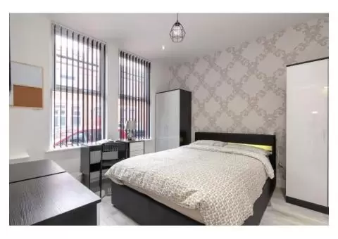 Best Student Accommodation on Albion Road, Manchester - 1/5