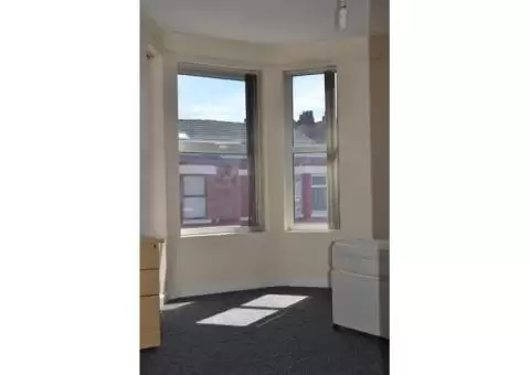 Explore Student Living on Alderson Road, Liverpool - 4/4