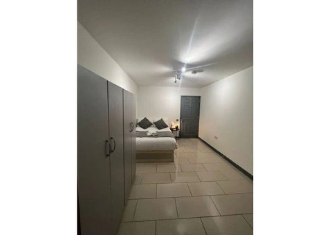 4 bed semi detached in Evering Road, London, E5. - 1/4