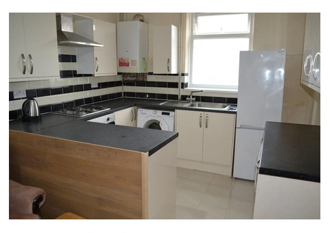 Explore Student Accommodation at Duncan Road, Manchester - 1/4