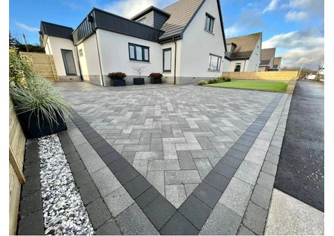 Transform Your Outdoor Space with Resin Bound Driveways in North Yorkshire - 3/6