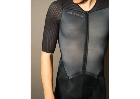 Cycling Excellence Redefined: Spatzwear's Men's Jersey Collection