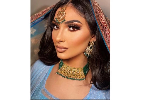 Glam Make Up Artist, London-based and can travel. Message for more details <3 - 4/10