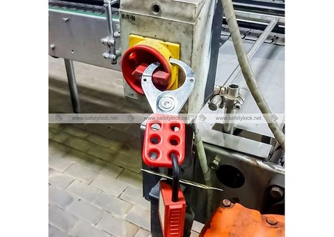 Unlock Maximum Safety with Affordable Lockout Tagout Hasps in London, UK - 4/9