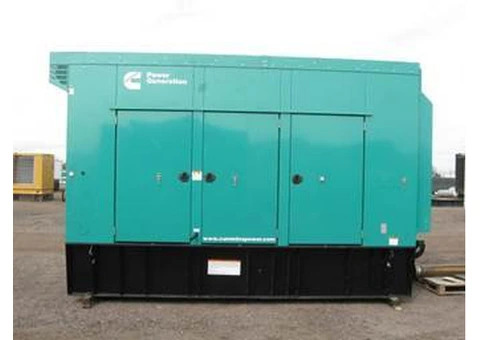Used Generator Sets > Cummins 500 kW - 2/3