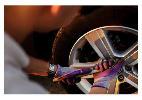 Get Your Wheels Refurbished at Smart Car Automotive LTD