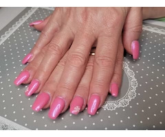 Miss Debbie's Nails - UV Gel Nails